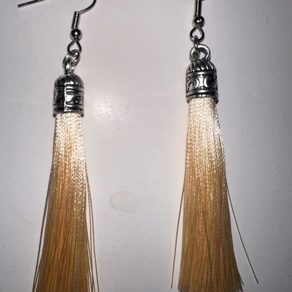 Jewelry - Cream colored tassel earrings!